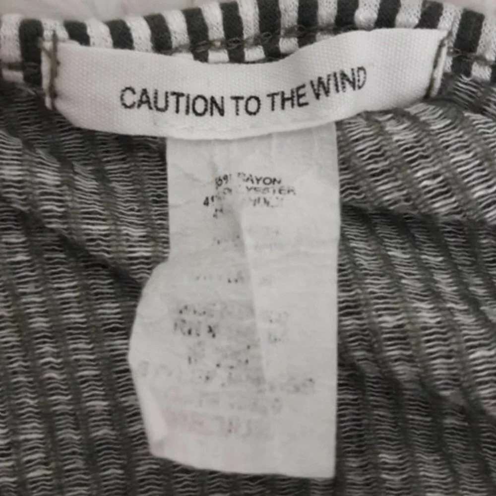 Caution to the wind Striped Top Front Ties XS/S - Picture 2 of 5